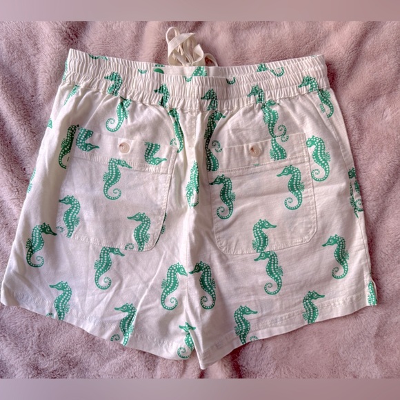 NWT Anthropologie Maeve Short White with Green Seahorses Size M - Picture 5 of 9